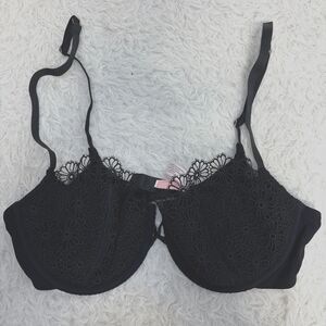 Very Sexy Victoria's Secret Women's 34c Black Floral Push-Up Bra Without Padding
